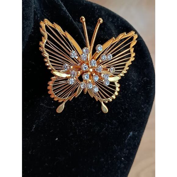 Vintage Monet Gold-Tone Butterfly Brooch Faux Mini Diamonds in Center - Picture 1 of 8